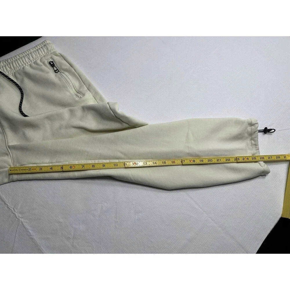 Air Jordan 23 Engineered Fleece Pants 26